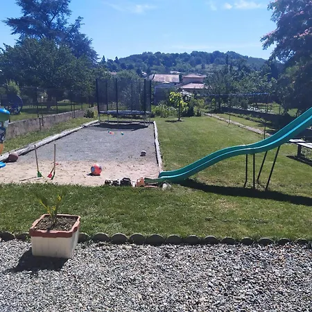 Pensjonat 26 Vic-le-Comte